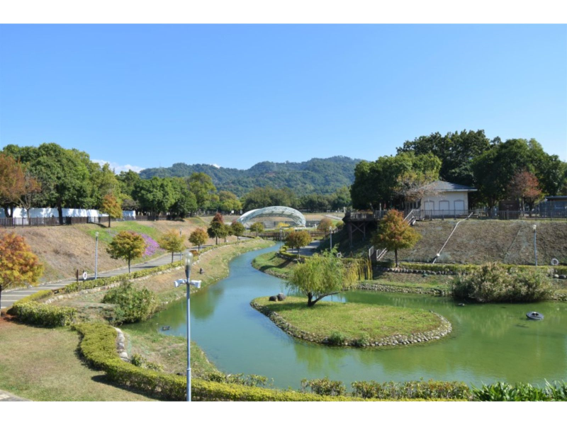 建案鄰近11公頃坪林森林公園
